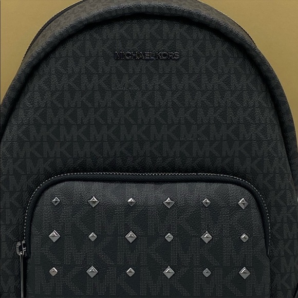 MICHAEL KORS ERIN MEDIUM BACKPACK BLACK - Picture 14 of 16